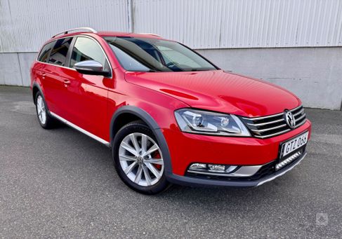 Volkswagen Passat, 2013