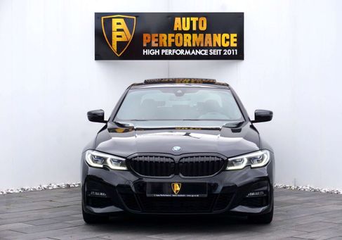 BMW 320, 2022 3