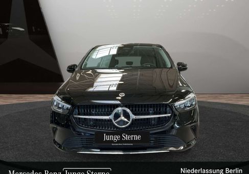 Mercedes-Benz B 200, 2026
