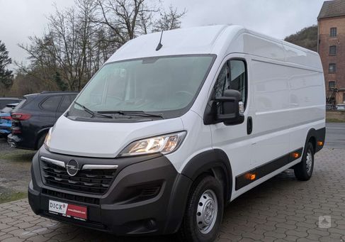 Opel Movano, 2024