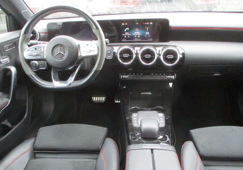 Mercedes-Benz A 220, 2021