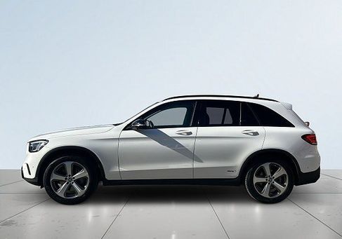Mercedes-Benz GLC 200, 2020