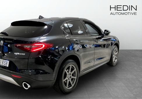 Alfa Romeo Stelvio, 2019