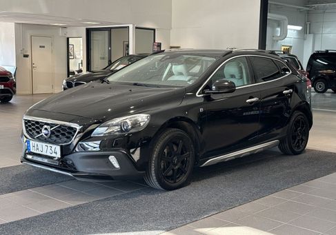 Volvo V40 Cross Country, 2016