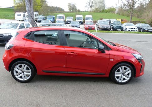 Renault Clio, 2024