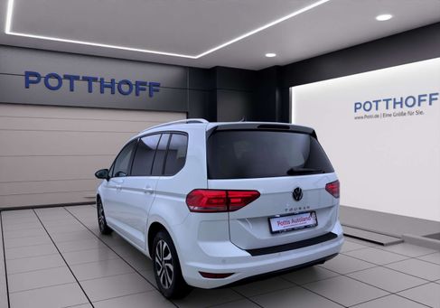 Volkswagen Touran, 2023