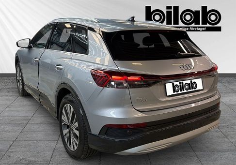 Audi Q4, 2023
