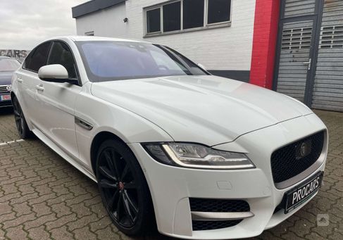 Jaguar XF, 2017