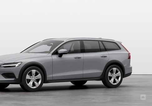 Volvo V60 Cross Country, 2024