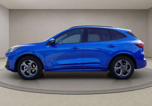 Ford Kuga, 2025