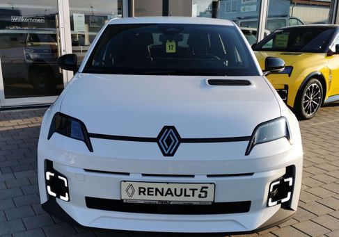 Renault R 5, 2025