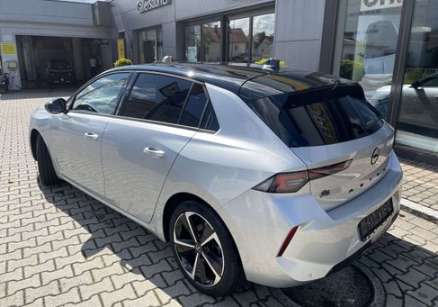 Opel Astra, 2024