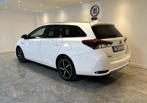 Toyota Auris Touring Sports, 2018