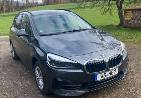 BMW 218, 2019