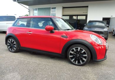 MINI ONE, 2022