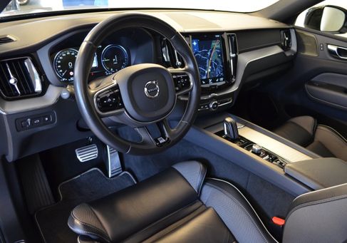 Volvo XC60, 2020