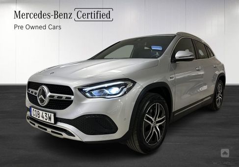 Mercedes-Benz GLA 250, 2021