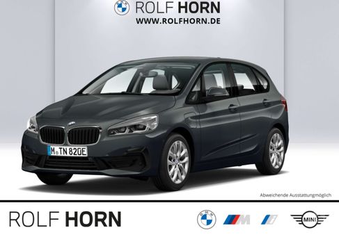 BMW 225, 2020