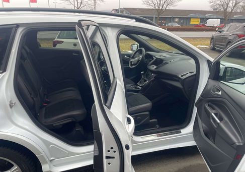 Ford Kuga, 2019