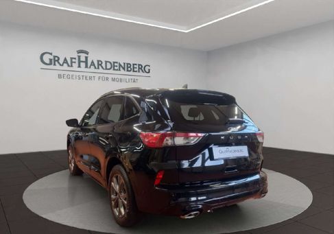 Ford Kuga, 2022