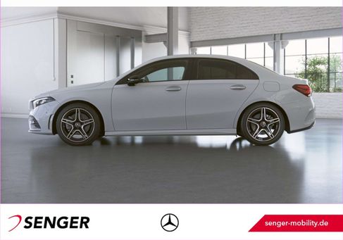 Mercedes-Benz A 250, 2022