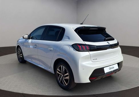 Peugeot 208, 2021