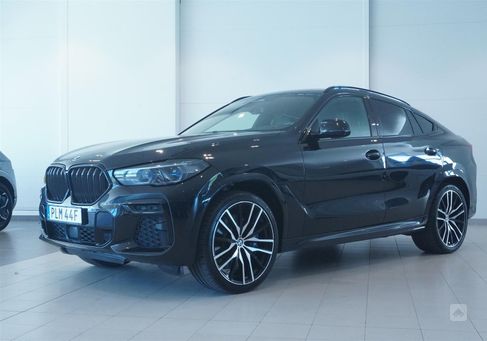 BMW X6 M50, 2022
