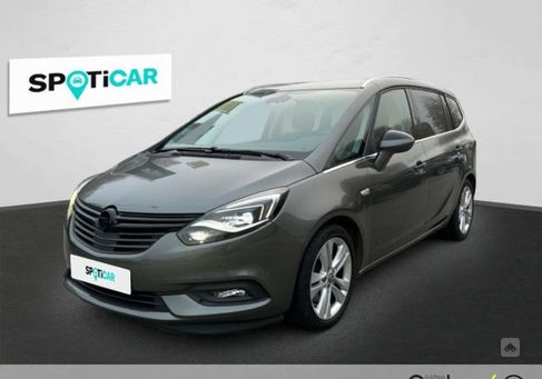 Opel Zafira, 2018