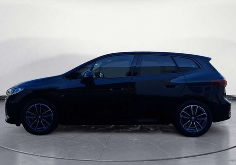 BMW 218, 2024