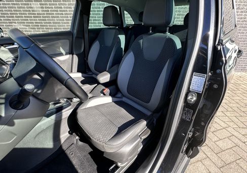 Opel Crossland X, 2018