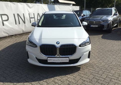 BMW 220, 2023 2