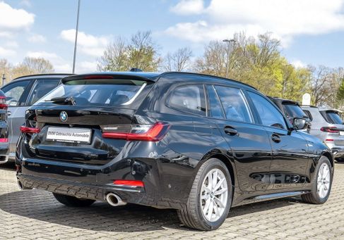 BMW 320, 2023