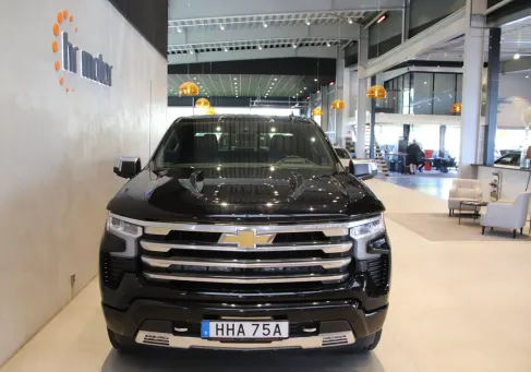 Chevrolet Silverado, 2023