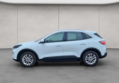 Ford Kuga, 2022