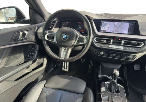 BMW 218, 2023