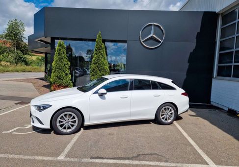 Mercedes-Benz CLA 180, 2020