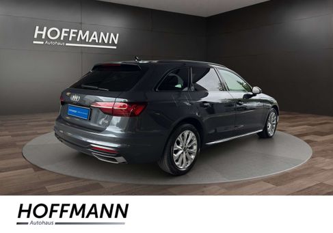Audi A4, 2021 3