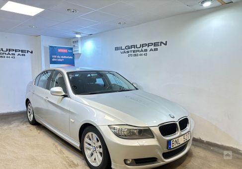 BMW 320, 2010