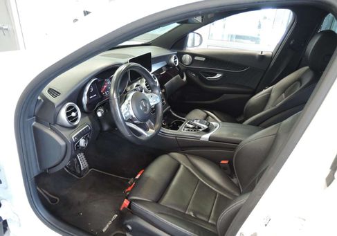 Mercedes-Benz C 300, 2020 3
