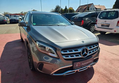 Mercedes-Benz GLA 180, 2018