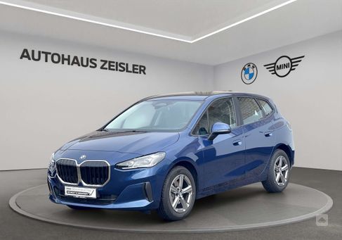 BMW 216, 2023