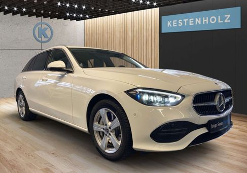 Mercedes-Benz C 300, 2023