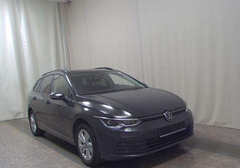 Volkswagen Golf, 2021 3