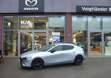 Mazda 3, 2023
