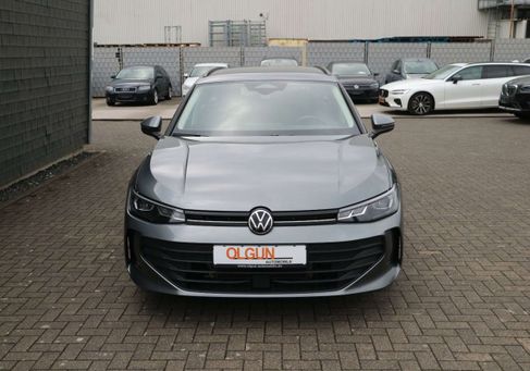 Volkswagen Passat Variant, 2025 2