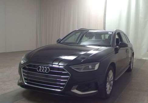 Audi A4, 2022