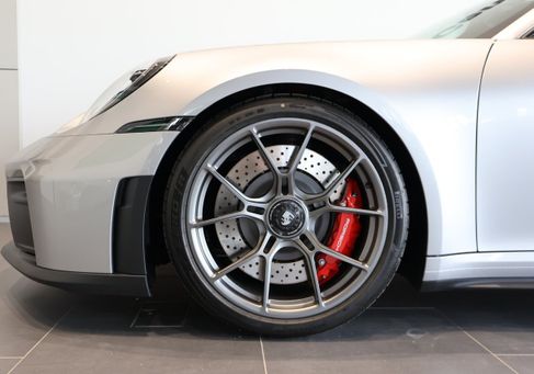 Porsche, 2026