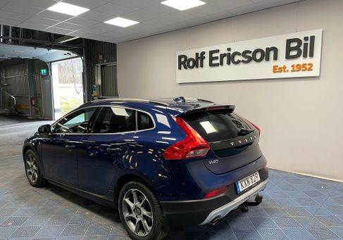 Volvo V40 Cross Country, 2016
