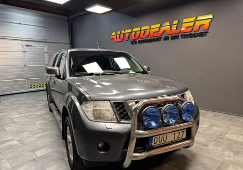 Nissan Navara, 2012