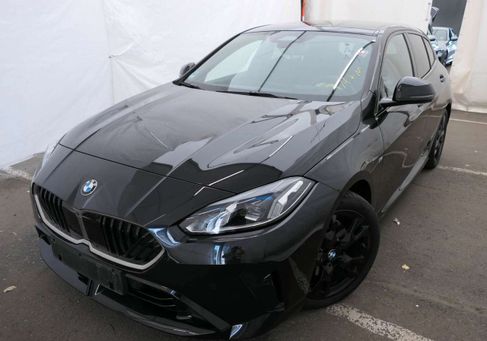 BMW 120, 2024